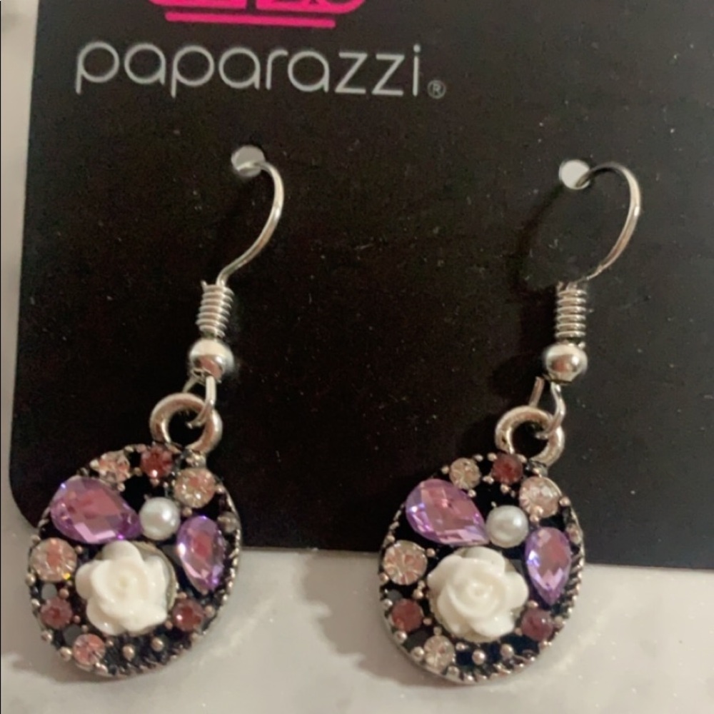 Paparazzi jewelry